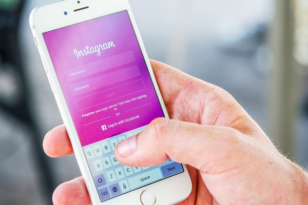 Strategies to Boost Email Signups with Instagram Marketing