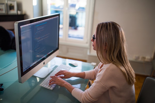 3 Irrefutable Reasons to Hire a Dedicated SEO Expert